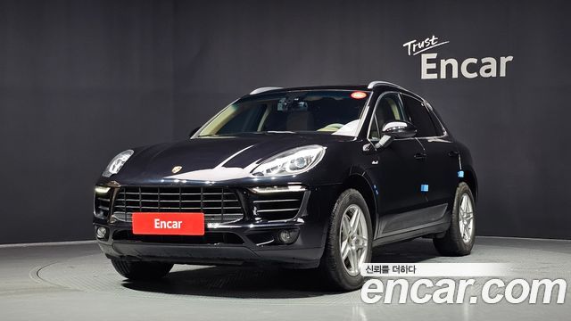 Porsche Macan 2016 — photo 1