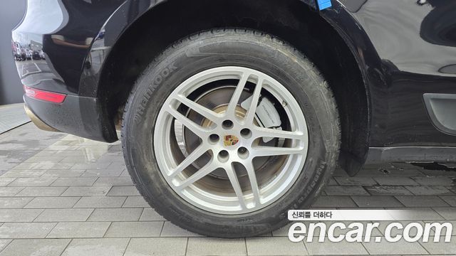Porsche Macan 2016 — photo 5