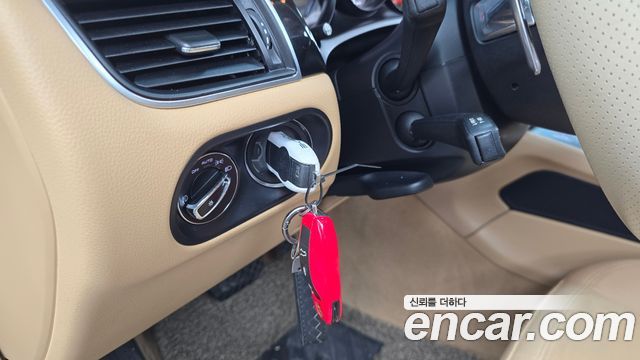 Porsche Macan 2016 — photo 16
