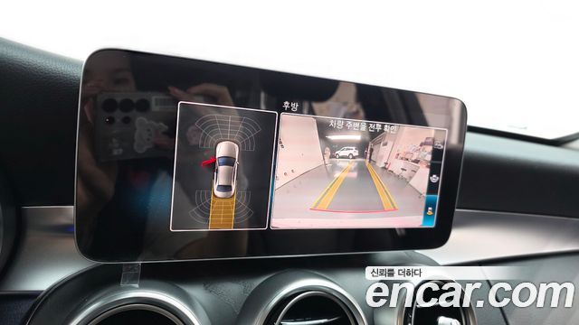 Mercedes-Benz C-Class 2019 — photo 15