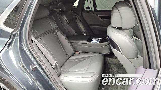 Genesis G90 2022 — photo 17
