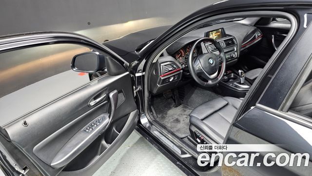 BMW 1-Series 2015 — photo 10