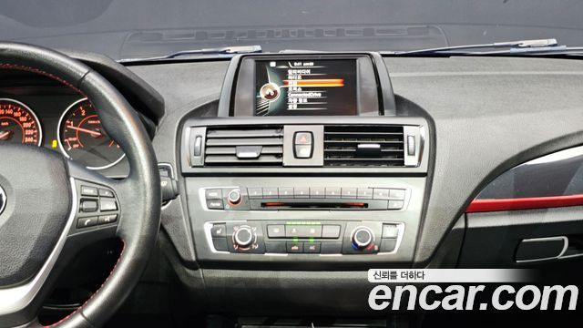 BMW 1-Series 2015 — photo 12