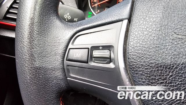 BMW 1-Series 2015 — photo 15