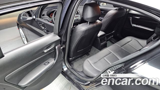 BMW 1-Series 2015 — photo 16
