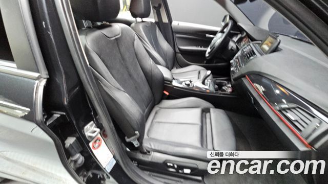 BMW 1-Series 2015 — photo 17