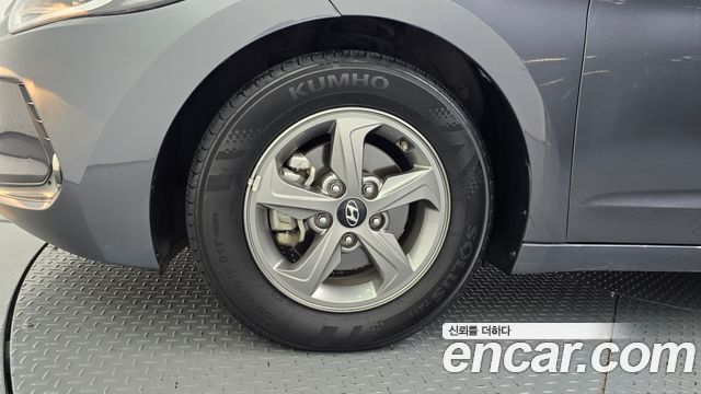 Hyundai AVANTE 2016 — photo 5