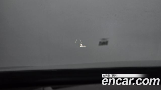 Kia K7 2016 — photo 18