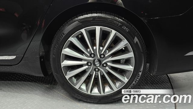 Kia K7 2016 — photo 7