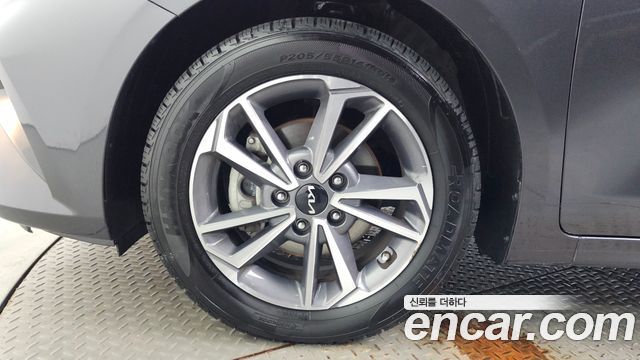 Kia K3 2022 — photo 5