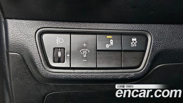 Kia K3 2022 — photo 20