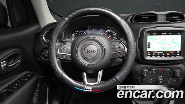 Jeep Renegade 2021 — photo 13