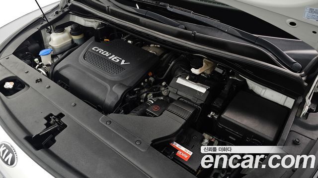 Kia Canival 2015 — photo 6