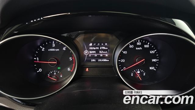 Kia Canival 2015 — photo 8