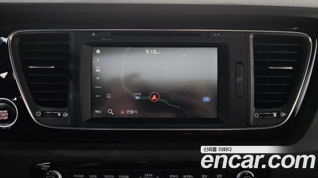 Kia Canival 2015 — photo 15