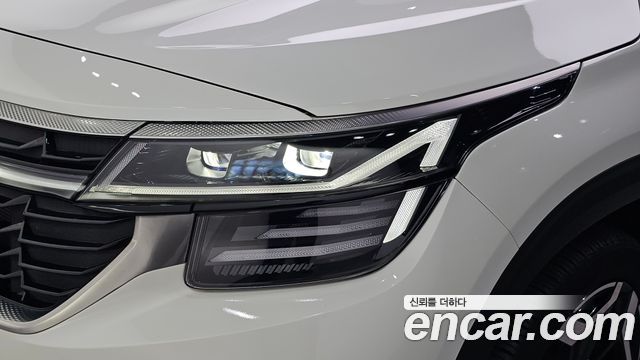 Kia Seltos 2024 — photo 8