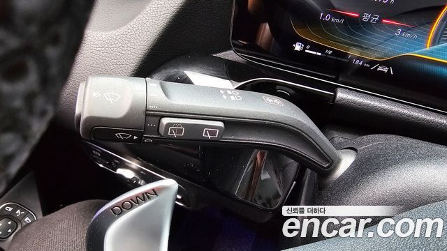 Mercedes-Benz GLA-Class 2022 — photo 25