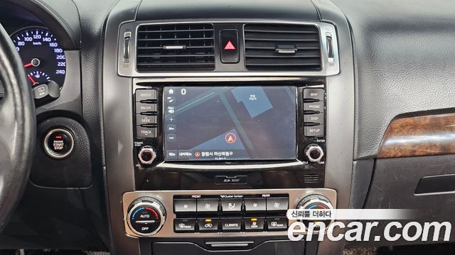 Kia Mohave 2018 — photo 20