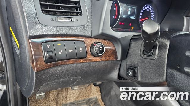 Kia Mohave 2018 — photo 22
