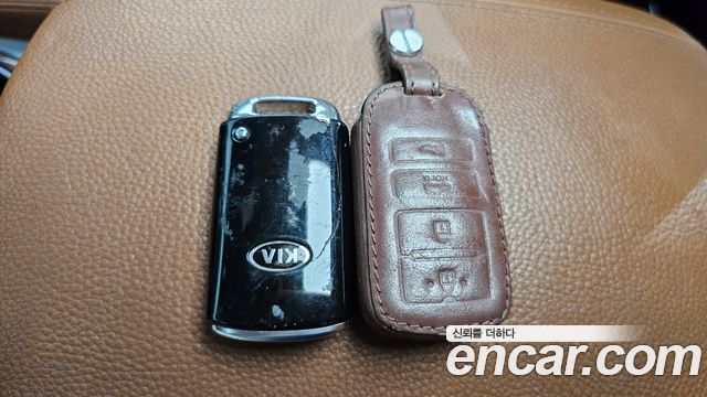 Kia Mohave 2018 — photo 27