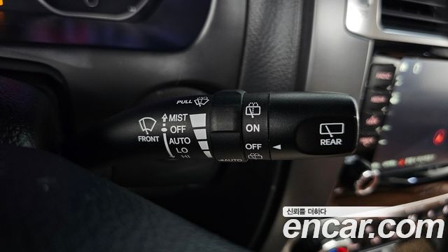 Kia Mohave 2018 — photo 28