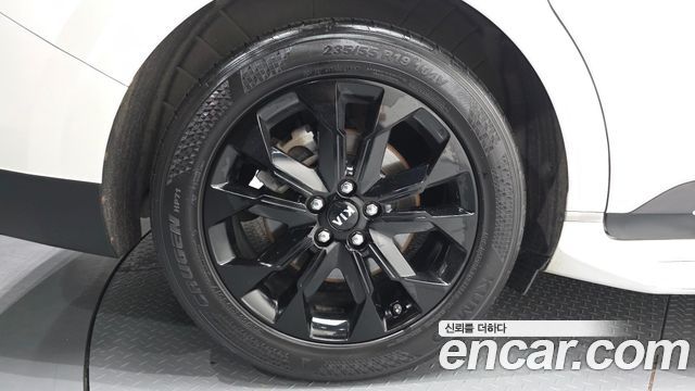 Kia Canival 2021 — photo 5