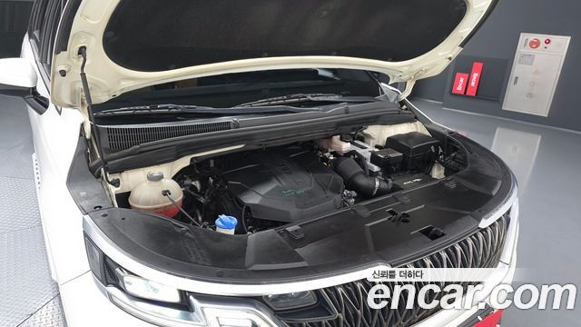 Kia Canival 2021 — photo 6