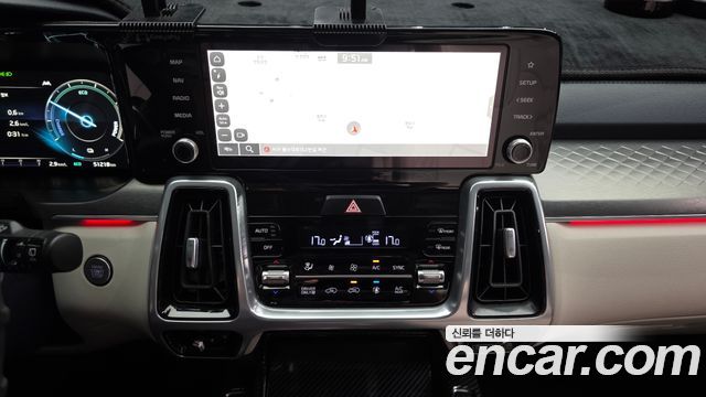 Kia Sorento 2023 — photo 14