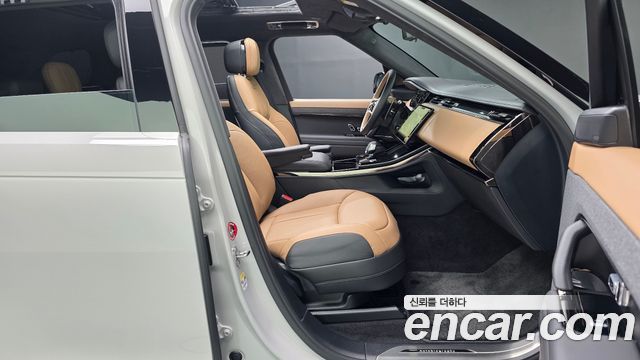 Land Rover Range Rover Sport 2026 — photo 11