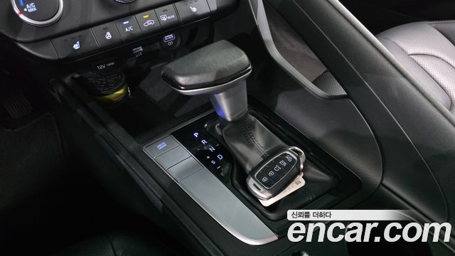 Hyundai AVANTE 2021 — photo 9