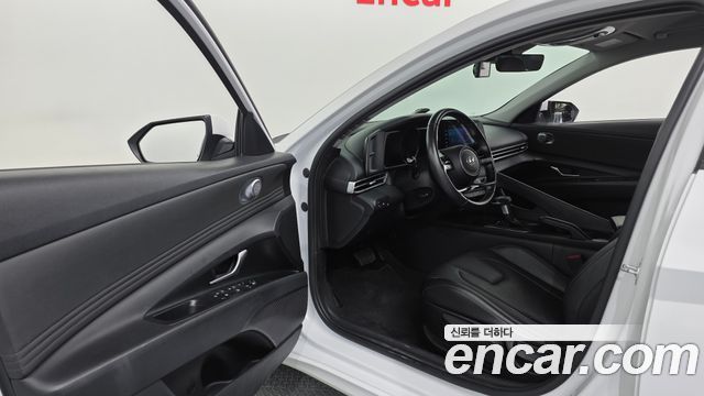 Hyundai AVANTE 2021 — photo 10