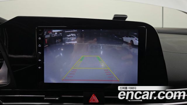 Hyundai AVANTE 2021 — photo 15