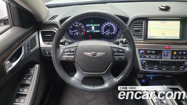 Genesis G80 2019 — photo 13