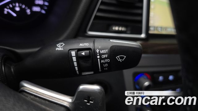Genesis G80 2019 — photo 15