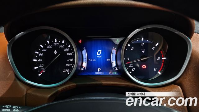 Maserati Ghibli 2016 — photo 11