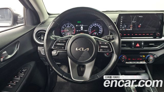 Kia K3 2022 — photo 13