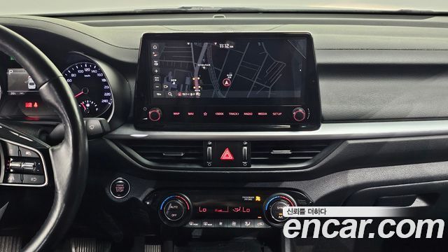 Kia K3 2022 — photo 15