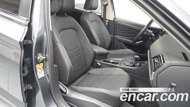 Volkswagen Jetta 2024 — photo 18