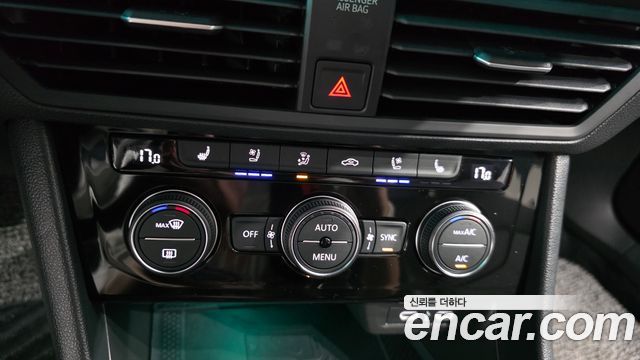 Volkswagen Jetta 2024 — photo 23