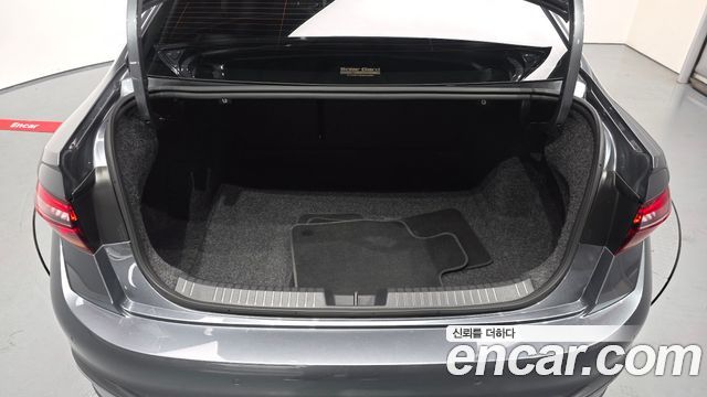 Volkswagen Jetta 2024 — photo 26