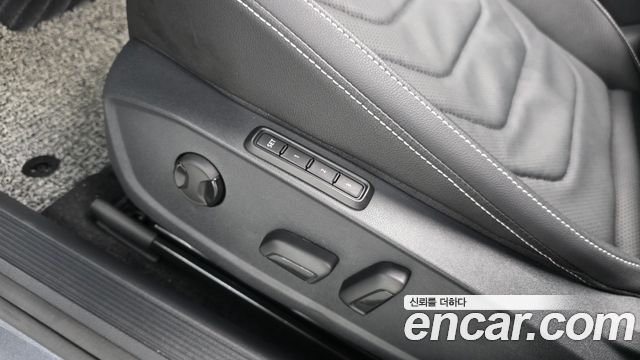 Volkswagen Jetta 2024 — photo 32