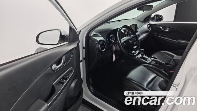 Hyundai Kona 2021 — photo 17