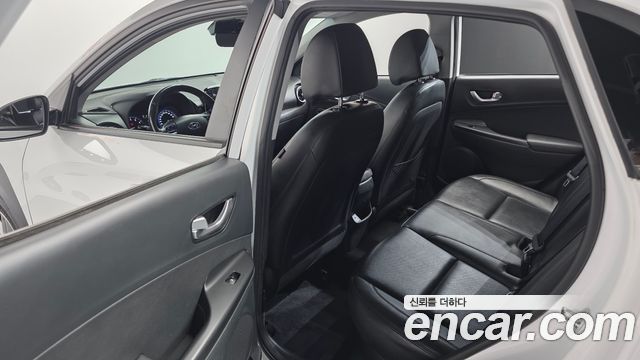 Hyundai Kona 2021 — photo 24