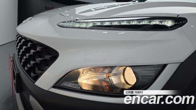 Hyundai Kona 2021 — photo 8