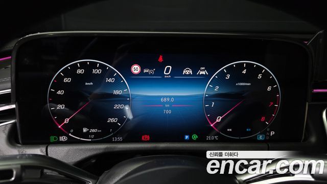 Mercedes-Benz E-Class 2026 — photo 8
