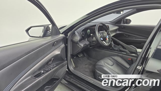 Hyundai AVANTE 2022 — photo 10