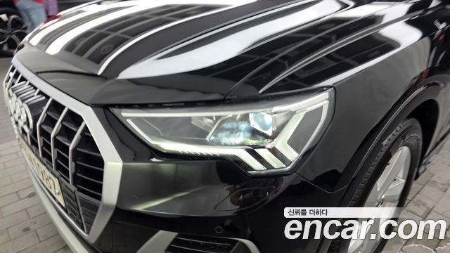Audi Q3 2020 — photo 8