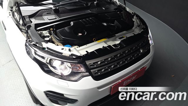 Land Rover Discovery Sport 2019 — photo 6