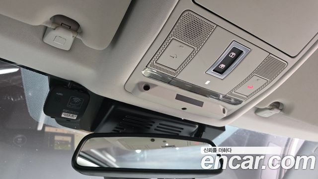Land Rover Discovery Sport 2019 — photo 25