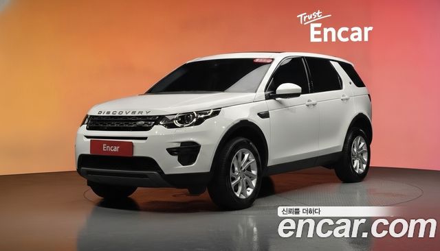 Land Rover Discovery Sport 2019 — photo 1